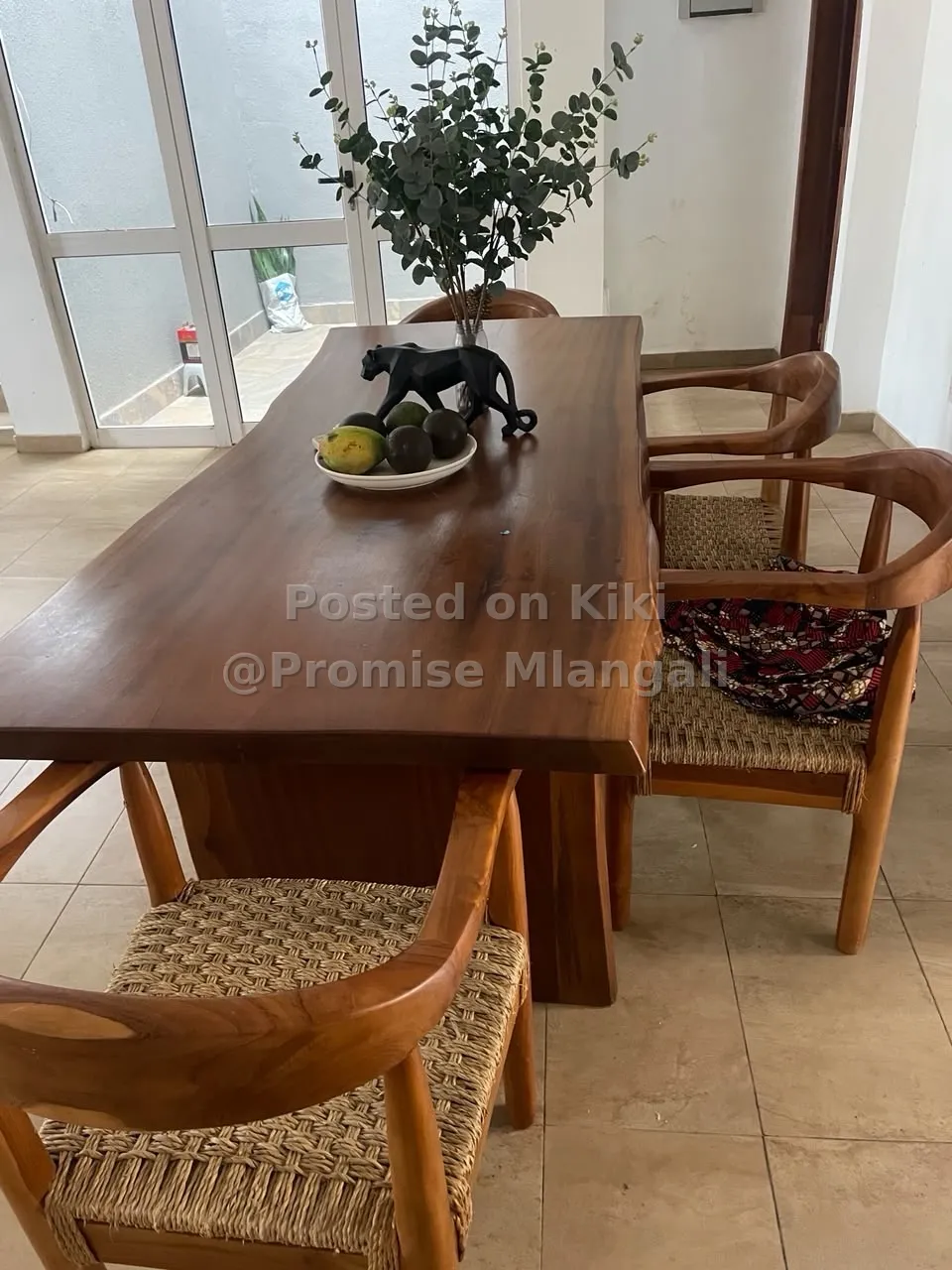 Solid Wooden Dining Table Set for Sale – Excellent Condition